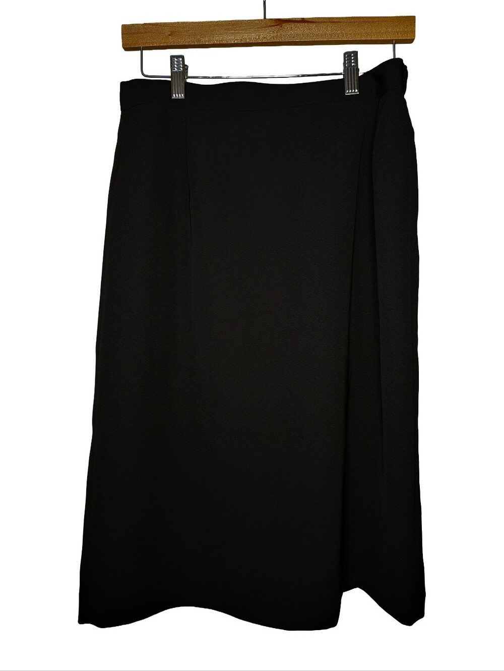 Ingenuity Black Midi Skirt